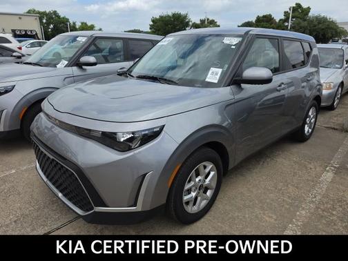 Gravity Gray 2025 Kia Soul LX