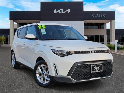 2023 Kia Soul LX