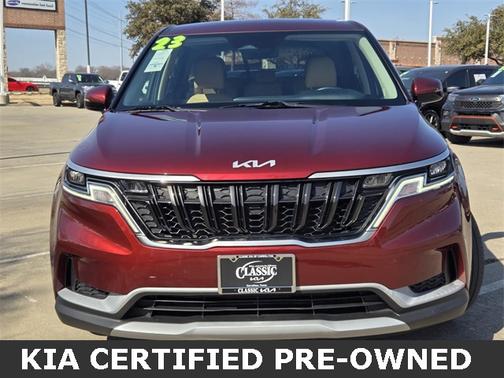 2023 Kia Carnival LX