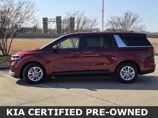 2023 Kia Carnival LX