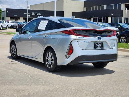 2022 Toyota Prius Prime LE