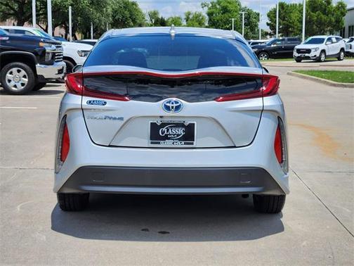 2022 Toyota Prius Prime LE