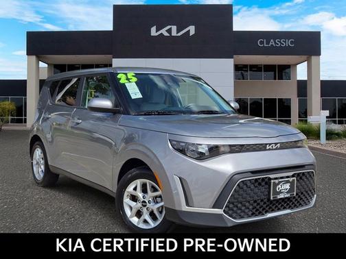 Gravity Gray 2025 Kia Soul LX