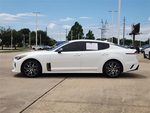 2023 Kia Stinger GT-Line