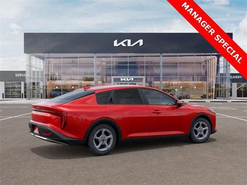 2025 Kia K4 LXS