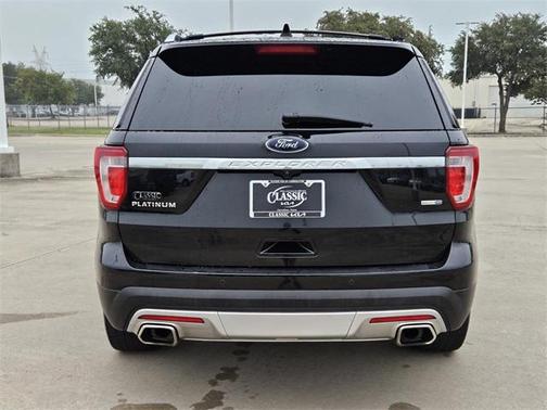 2017 Ford Explorer Platinum
