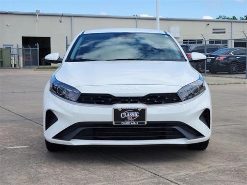 2023 Kia Forte LX