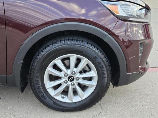 2020 Kia Sorento LX
