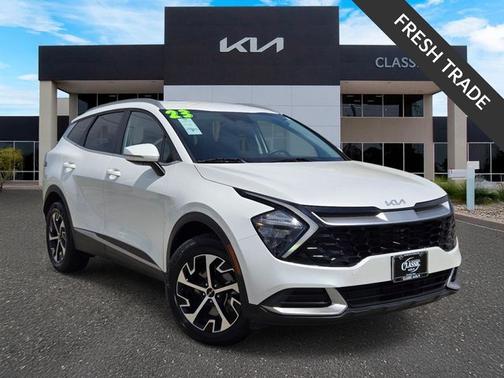 Snow White Pearl 2023 Kia Sportage Hybrid EX