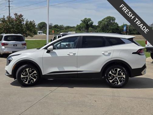 Snow White Pearl 2023 Kia Sportage Hybrid EX