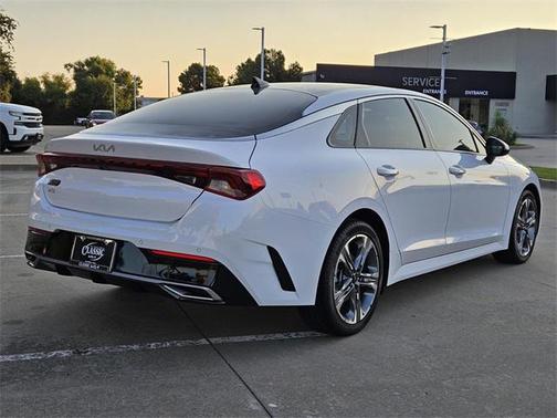 2023 Kia K5 EX