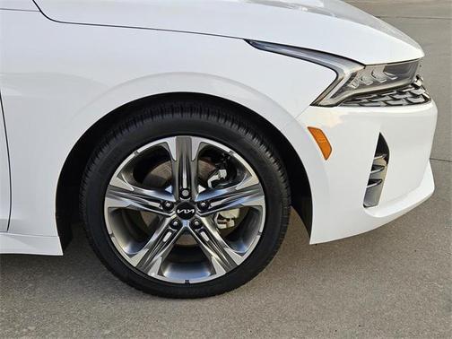 2023 Kia K5 EX