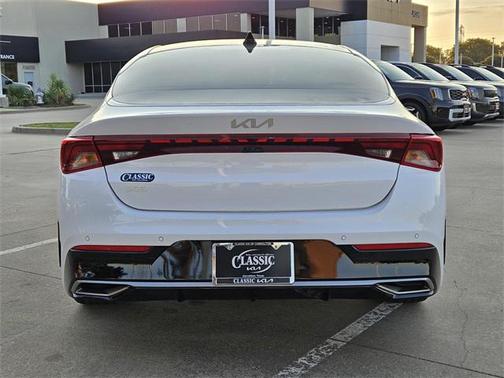 2023 Kia K5 EX