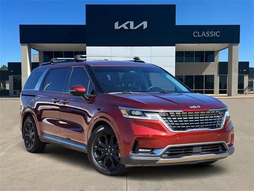 2023 Kia Carnival SX