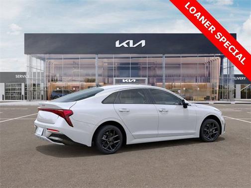 2025 Kia K5 LXS