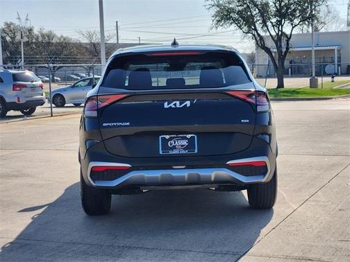 2024 Kia Sportage LX