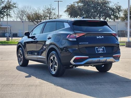 2024 Kia Sportage LX