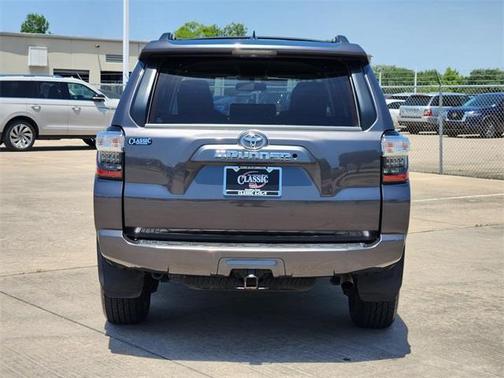 2019 Toyota 4Runner SR5