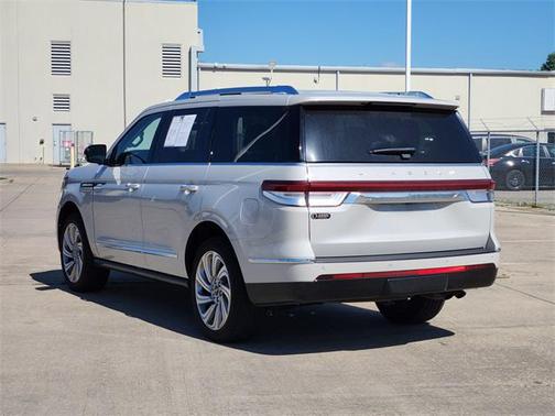 2023 Lincoln Navigator Reserve