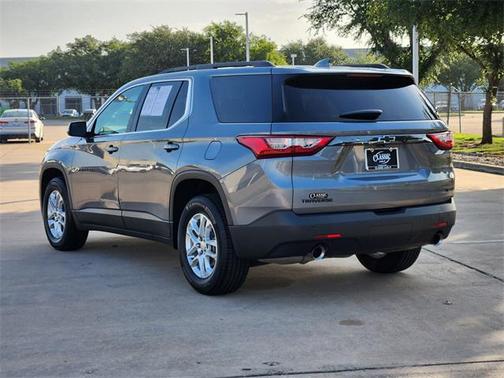 2021 Chevrolet Traverse LT Cloth