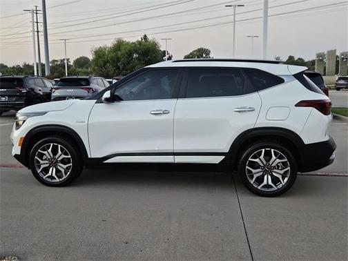 2023 Kia Seltos SX