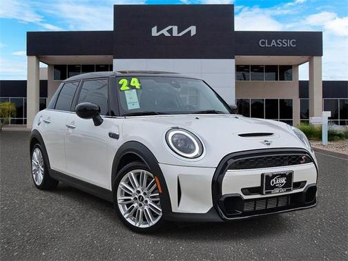 2024 MINI Hardtop Cooper S