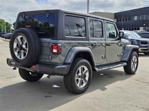 2022 Jeep Wrangler Unlimited Sahara
