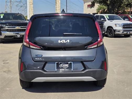 2023 Kia Soul LX