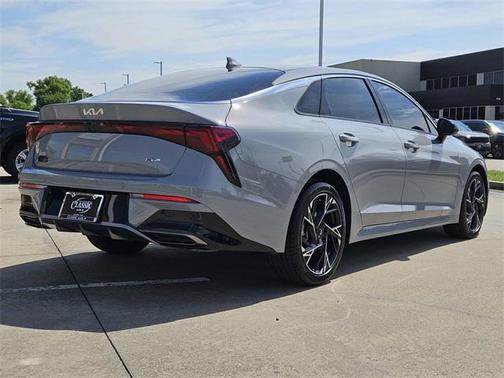2025 Kia K5 GT-Line