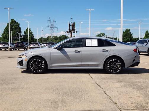 2024 Kia K5 GT-Line