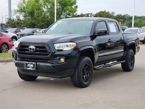 2022 Toyota Tacoma SR