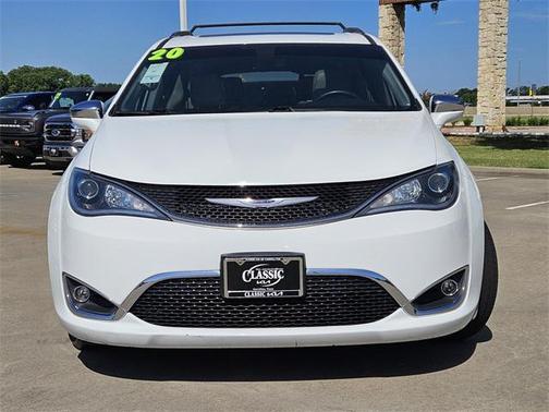 2020 Chrysler Pacifica Limited
