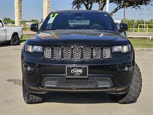 2017 Jeep Grand Cherokee Altitude
