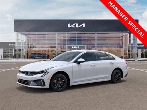 2025 Kia K5 LXS