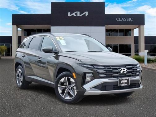 2025 Hyundai TUCSON SEL