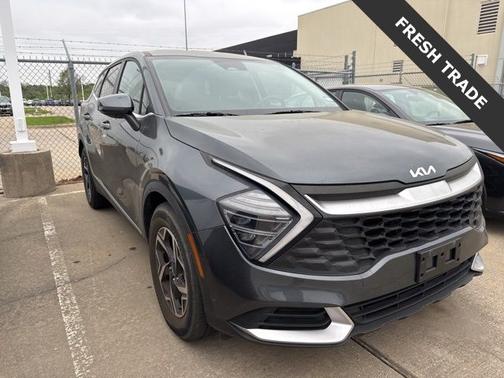 Gravity Gray 2024 Kia Sportage LX