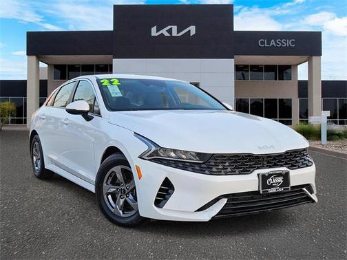 2022 Kia K5 LXS