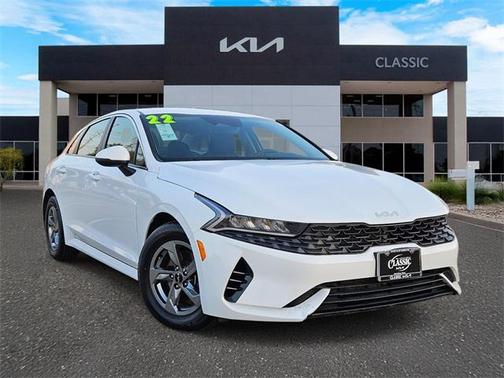 2022 Kia K5 LXS