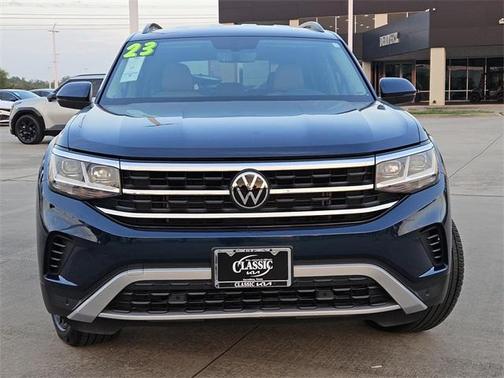 2023 Volkswagen Atlas 3.6L SE w/Technology