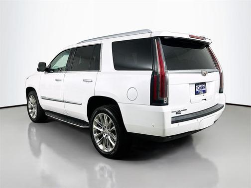 2018 Cadillac Escalade Luxury