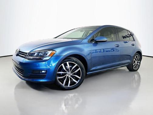2015 Volkswagen Golf Auto TSI SE