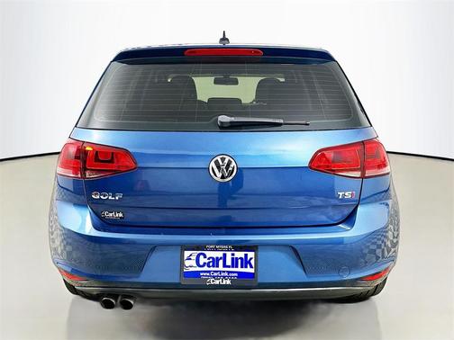 2015 Volkswagen Golf Auto TSI SE
