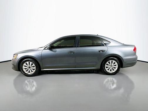 2015 Volkswagen Passat 1.8T S