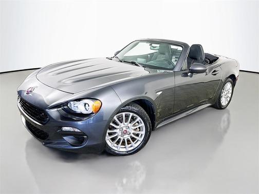 2017 FIAT 124 Spider Base