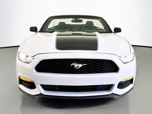 2015 Ford Mustang V6
