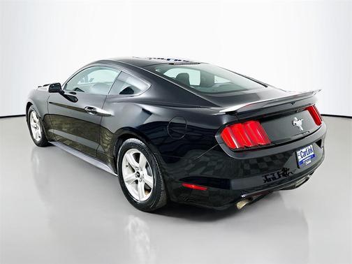 2017 Ford Mustang V6