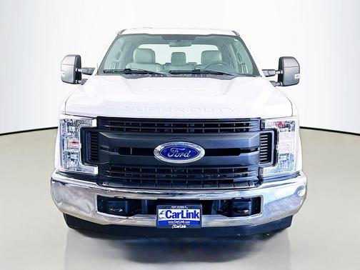 Oxford White 2019 Ford F-250 XL