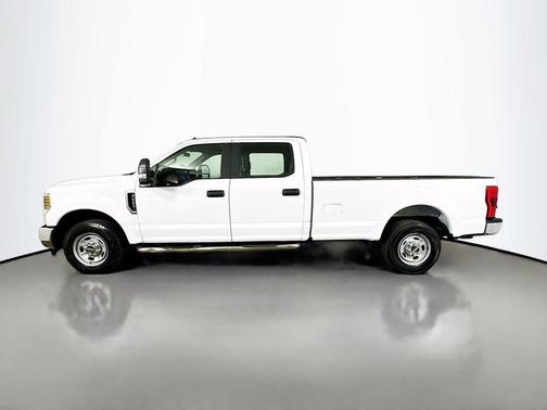 Oxford White 2019 Ford F-250 XL