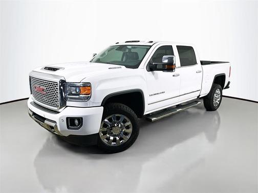 2017 GMC Sierra 2500 Denali
