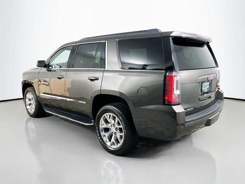 2020 GMC Yukon SLT
